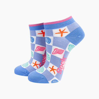 Seashell Checkerboard Bamboo Trainer Socks in Blue