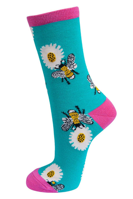 Womens Bamboo Socks Bumble Bees Floral Novelty Ankle Socks