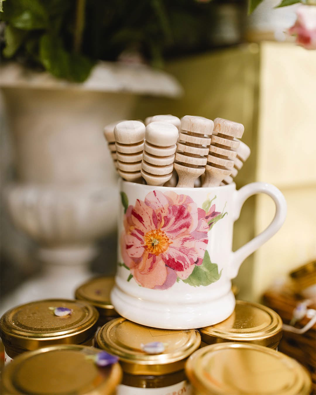 Emma Bridgewater The King’s Rose 1/2 pint mug David Austin