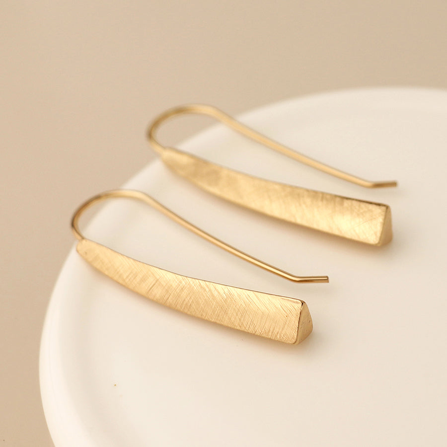 Golden brushed tri-edge drop earrings
