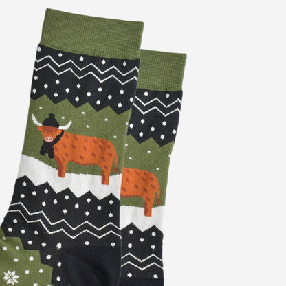 Men's Bamboo Socks - Green/Black, Winter Highland Cow