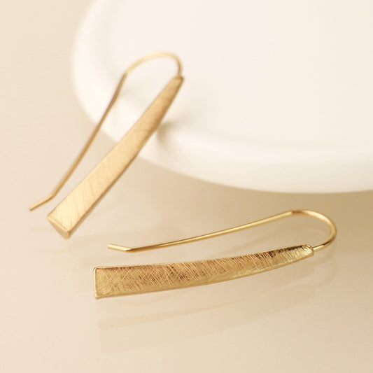 Golden brushed tri-edge drop earrings