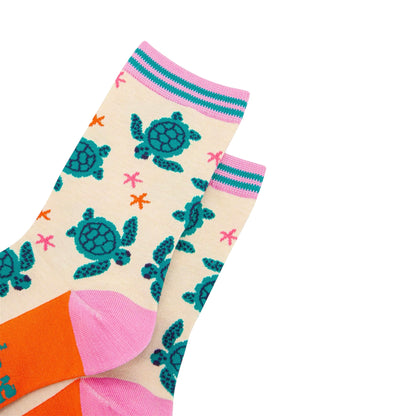 Ladies bamboo socks - Turtles