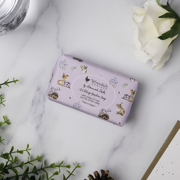 A cottage garden soap bar - Wrendale