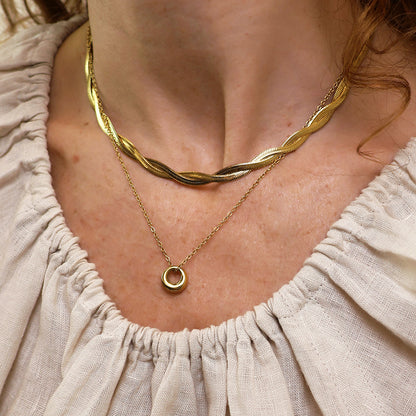 Waterproof gold plated smooth hoop necklace