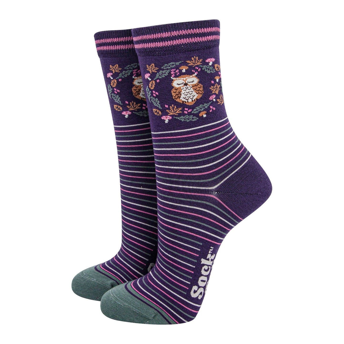 Women's Bamboo Socks - Navy Blue/Sage, Owl in Wreath