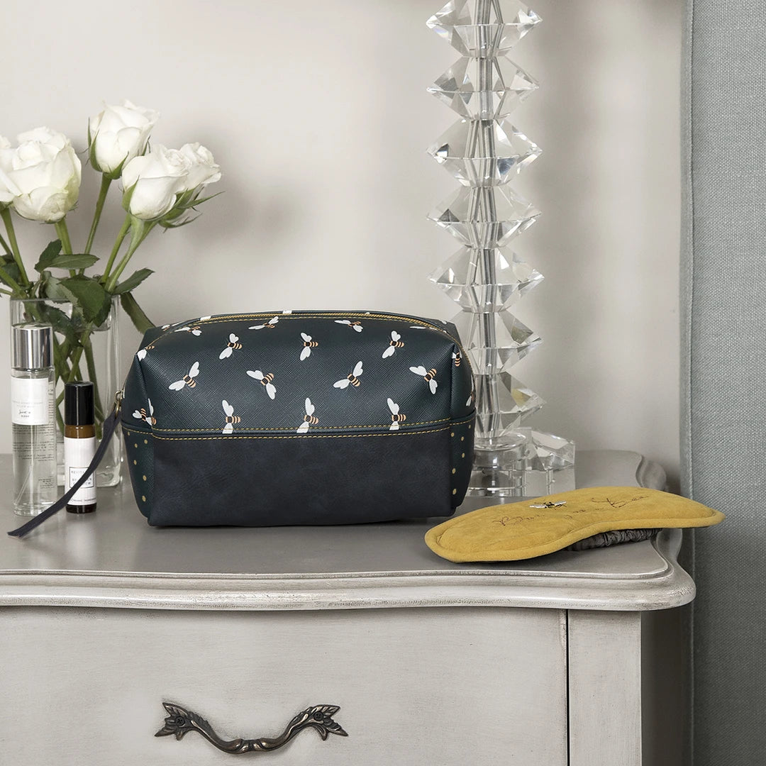 Navy bees wash/makeup bag